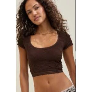 NWT Aerie Superchill Floral Seamless Cap Sleeves Crop Top Large